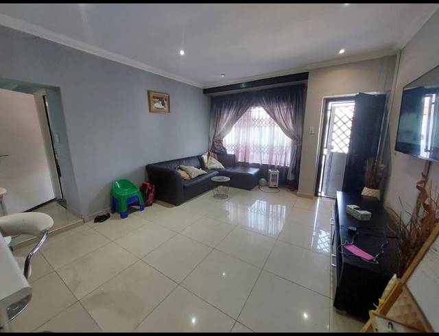 3 BEDROOM HOUSE FOR SALE IN ELANDSPOORT